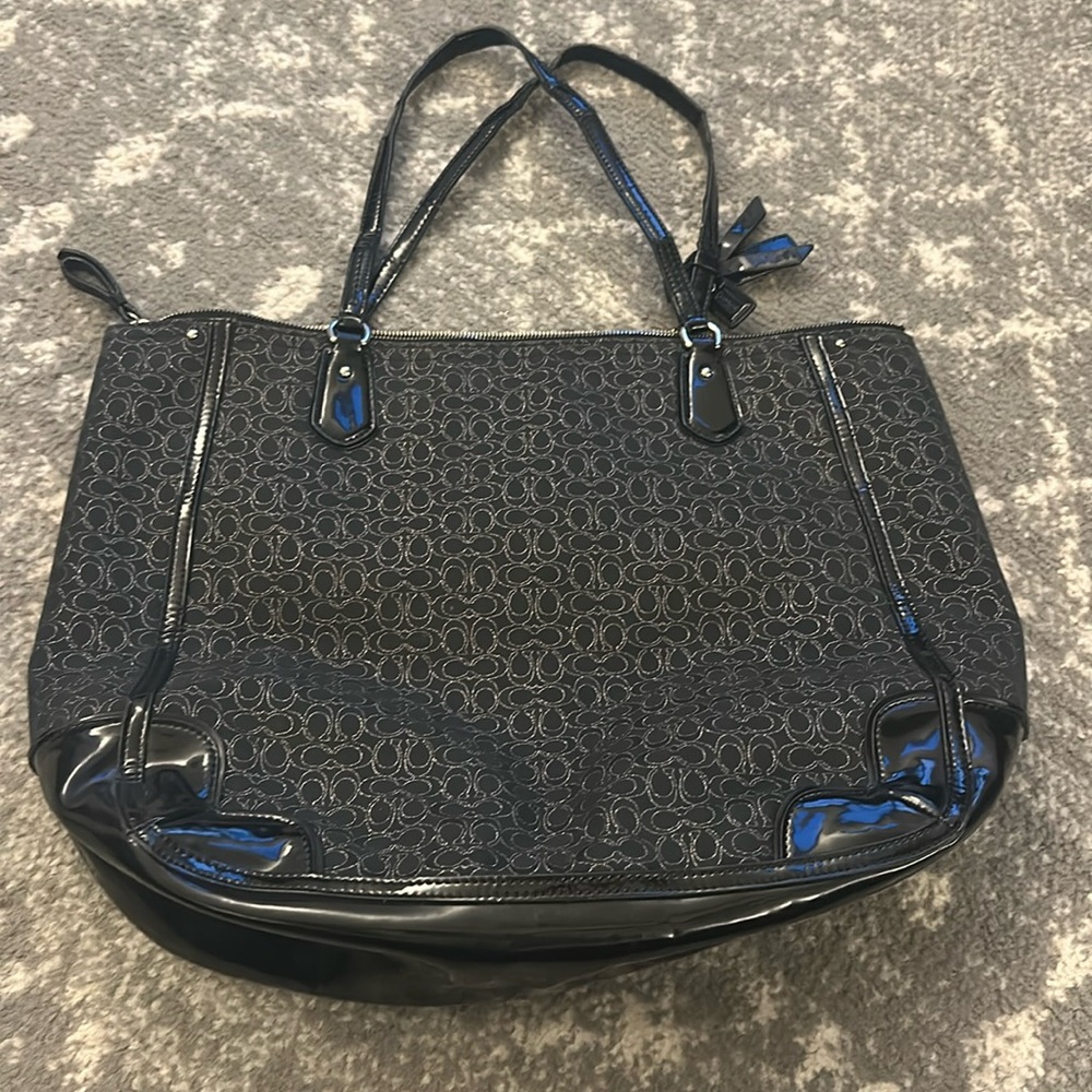 Coach Patterned Tote Bag - Picture 11 of 16